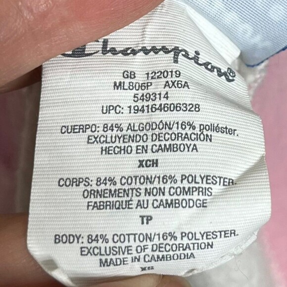 Welcome to my closet! - Picture 9 of 9